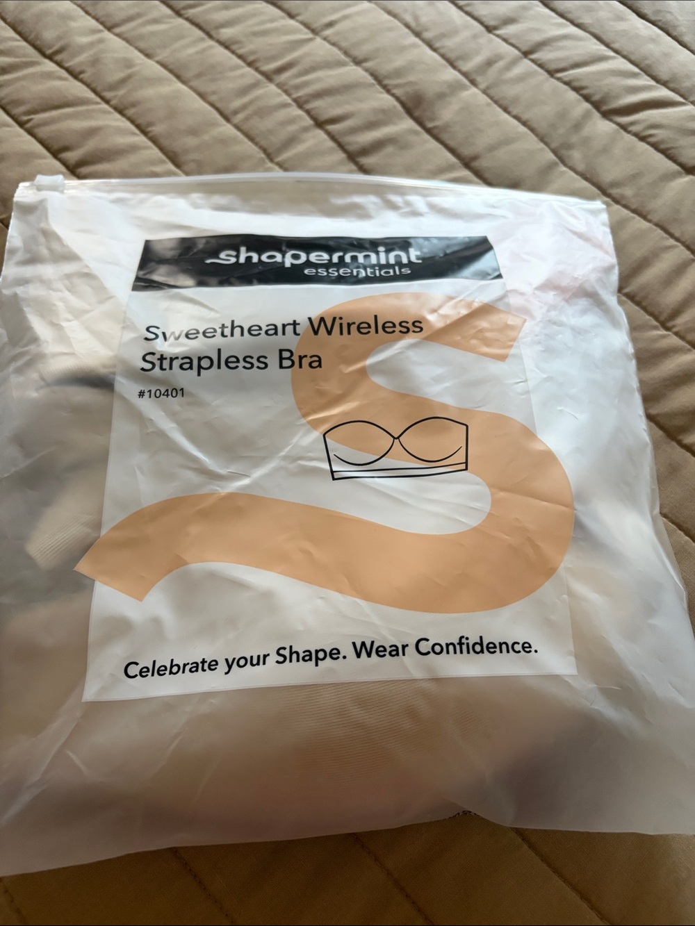 Shapermint Sweetheart Wireless Strapless Bra in Nude